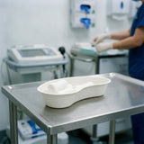 Medical professional with Zeropac kidney dish in clinical setting